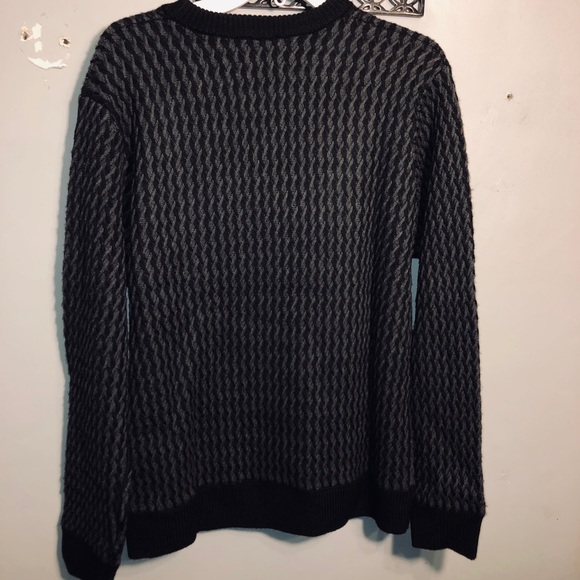 magaschoni mens sweater